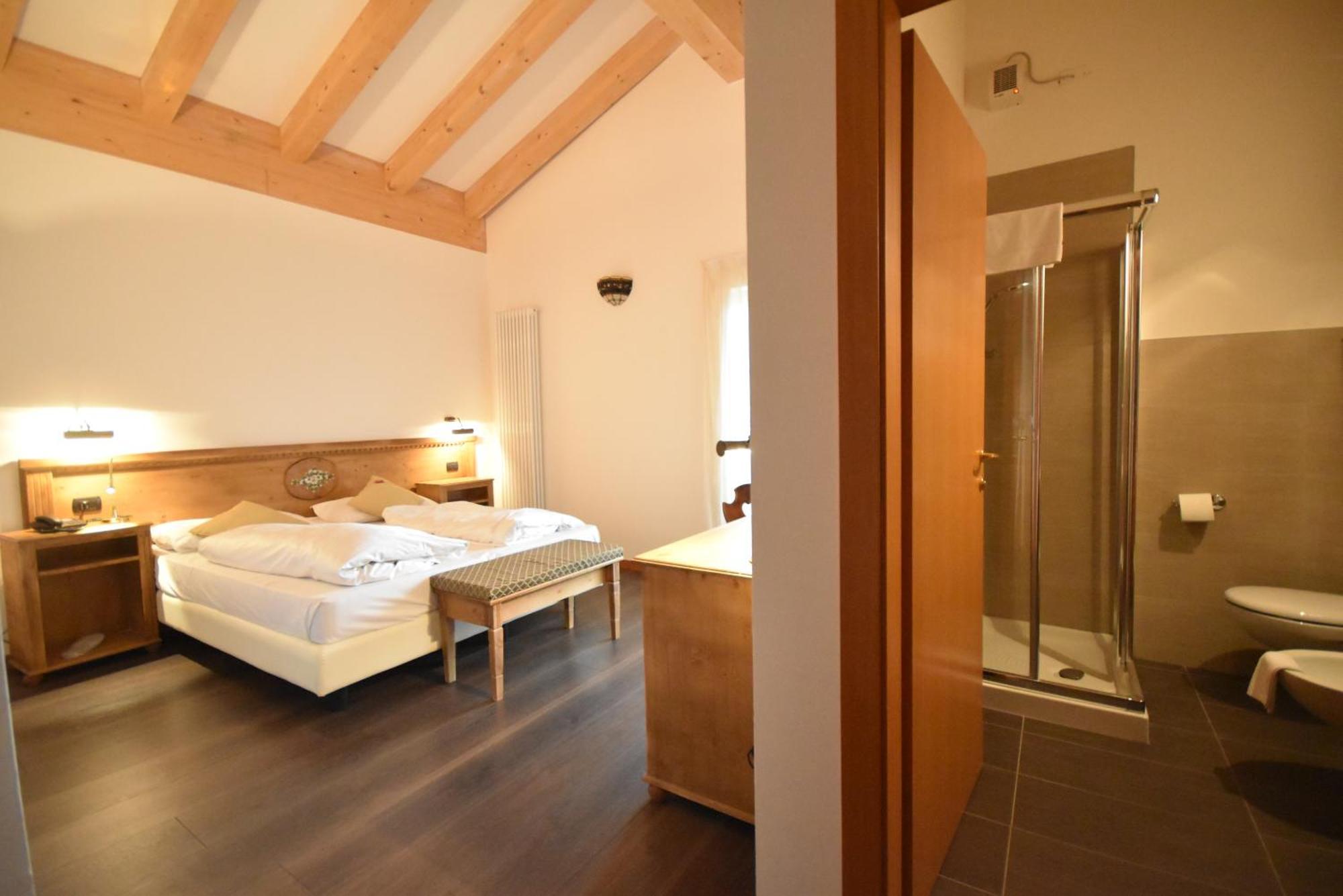 Folgaria Post Hotel Экстерьер фото