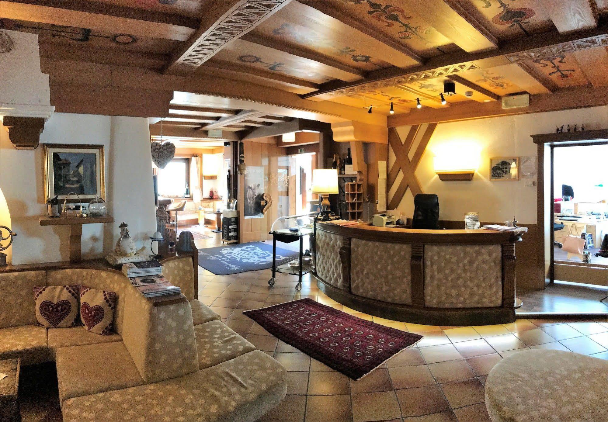 Folgaria Post Hotel Экстерьер фото